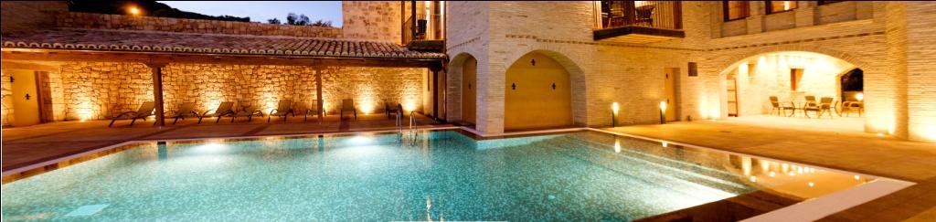 Hotel Villa De Alquézar Exterior foto