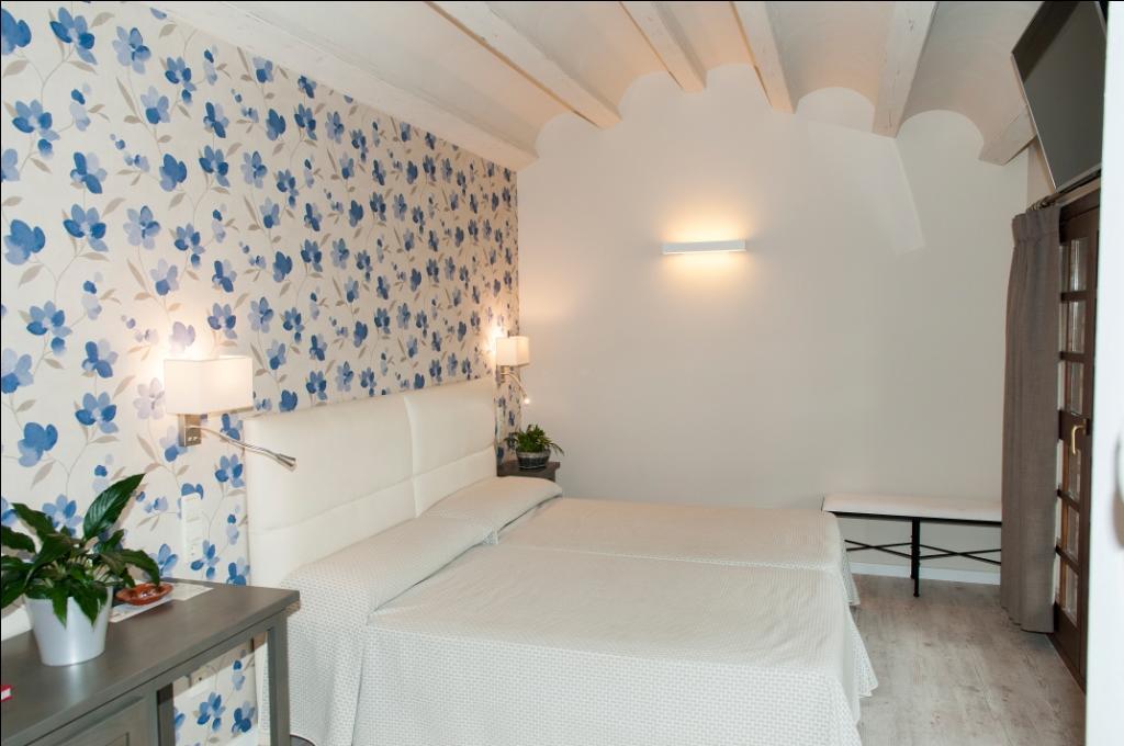 Hotel Villa De Alquézar Zimmer foto