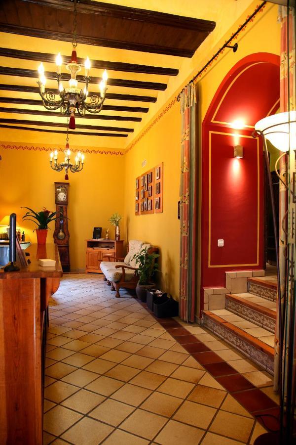 Hotel Villa De Alquézar Exterior foto