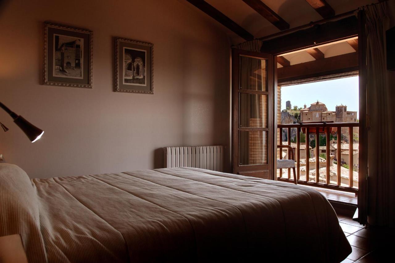 Hotel Villa De Alquézar Zimmer foto